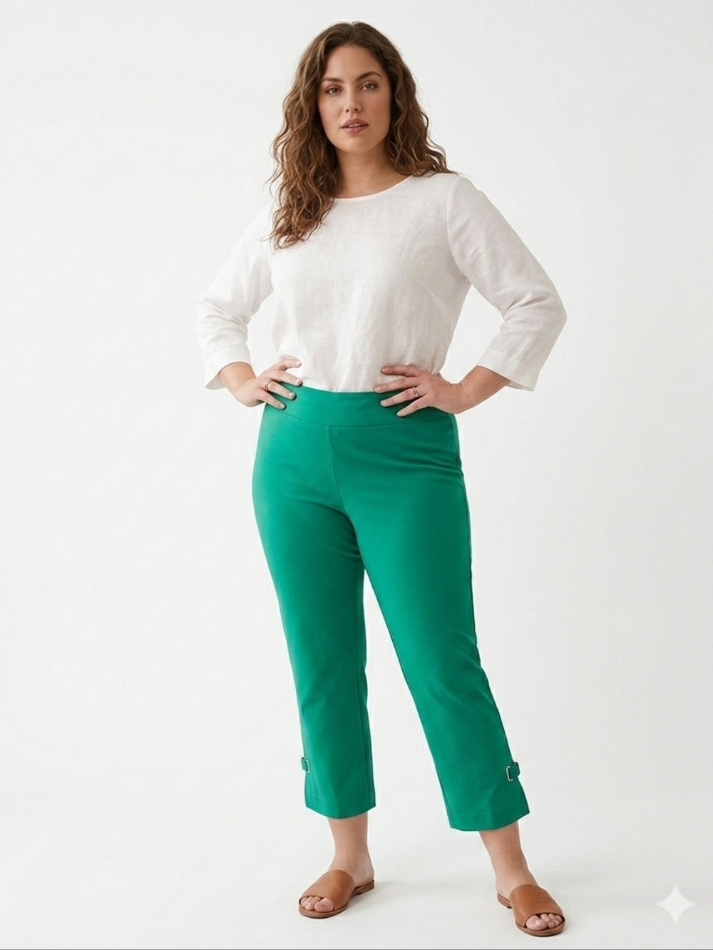 Classic Crop Pants in Pepper Green - Women 16W